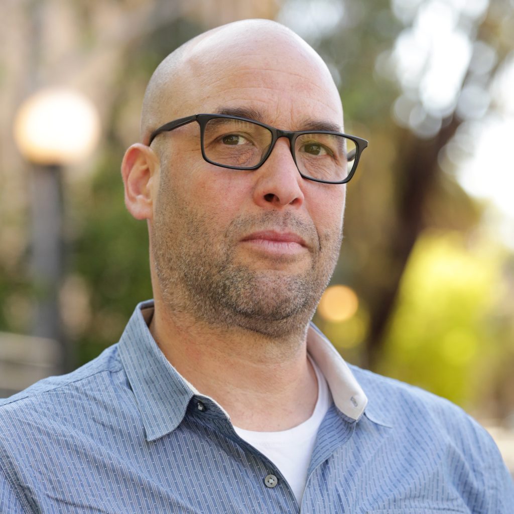 Photo of Ari Y. Kelman